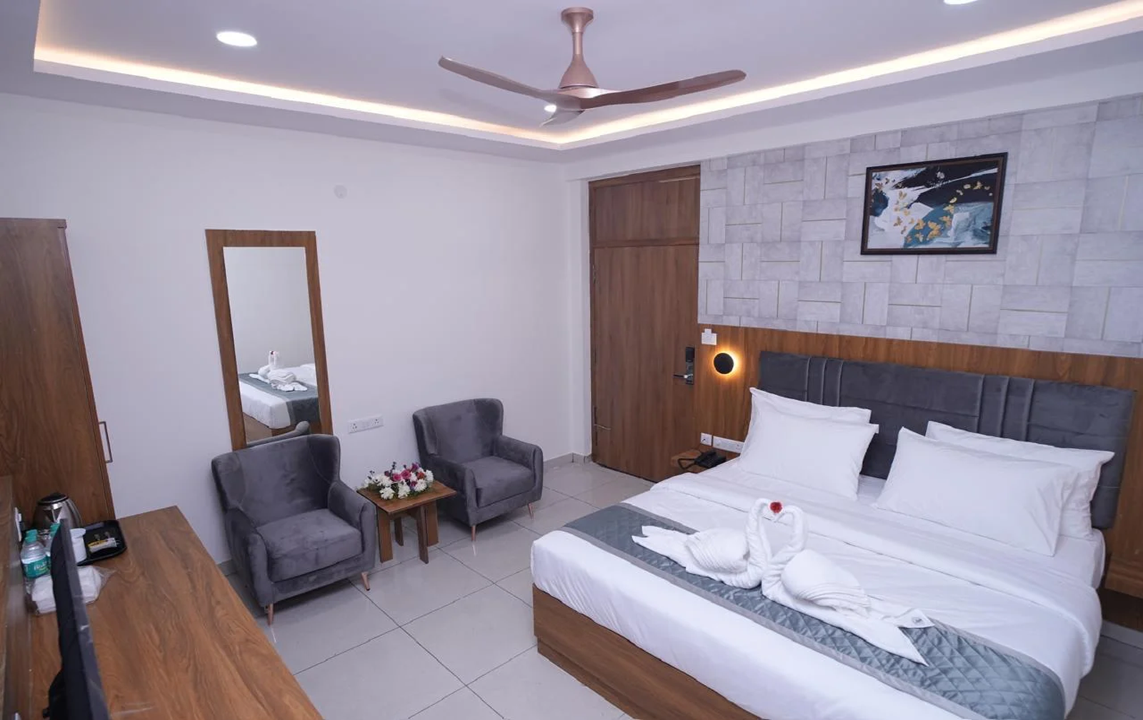 Deluxe-Room-